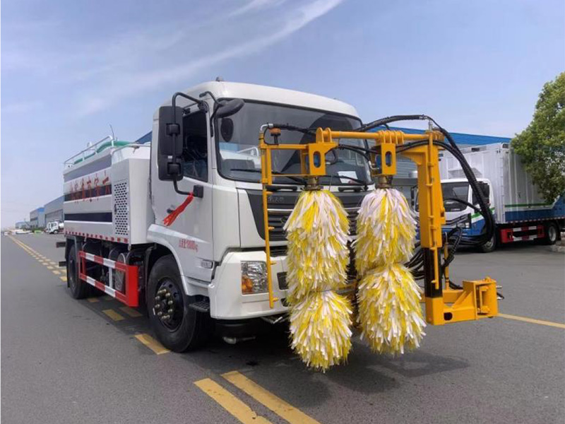 方罐-東風(fēng)天錦城市清洗車(chē)