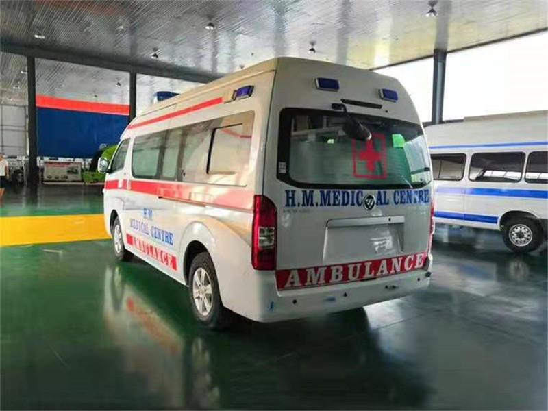 福田G9救護(hù)車（轉(zhuǎn)運(yùn)型、監(jiān)護(hù)型）汽油版